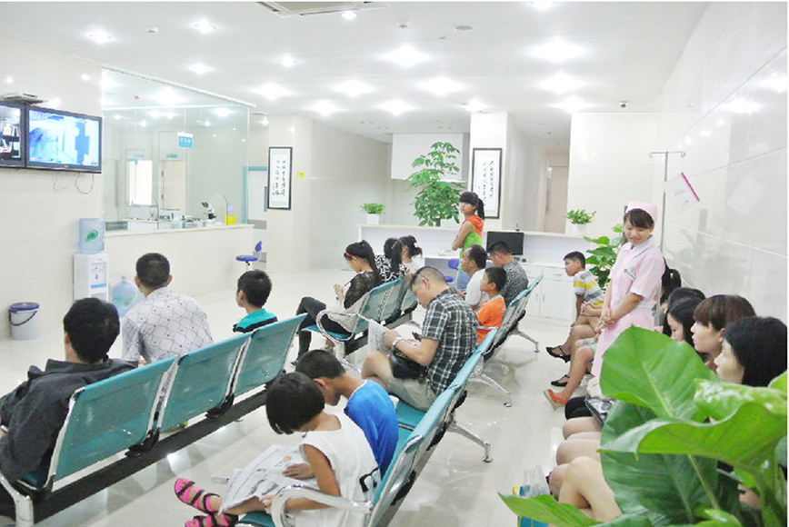 自助售藥機(jī)--廣州奔想智能科技有限公司